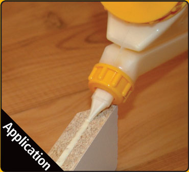 4 Best Wood Glue Dispensers (2022 Guide) - DIY Gear Reviews