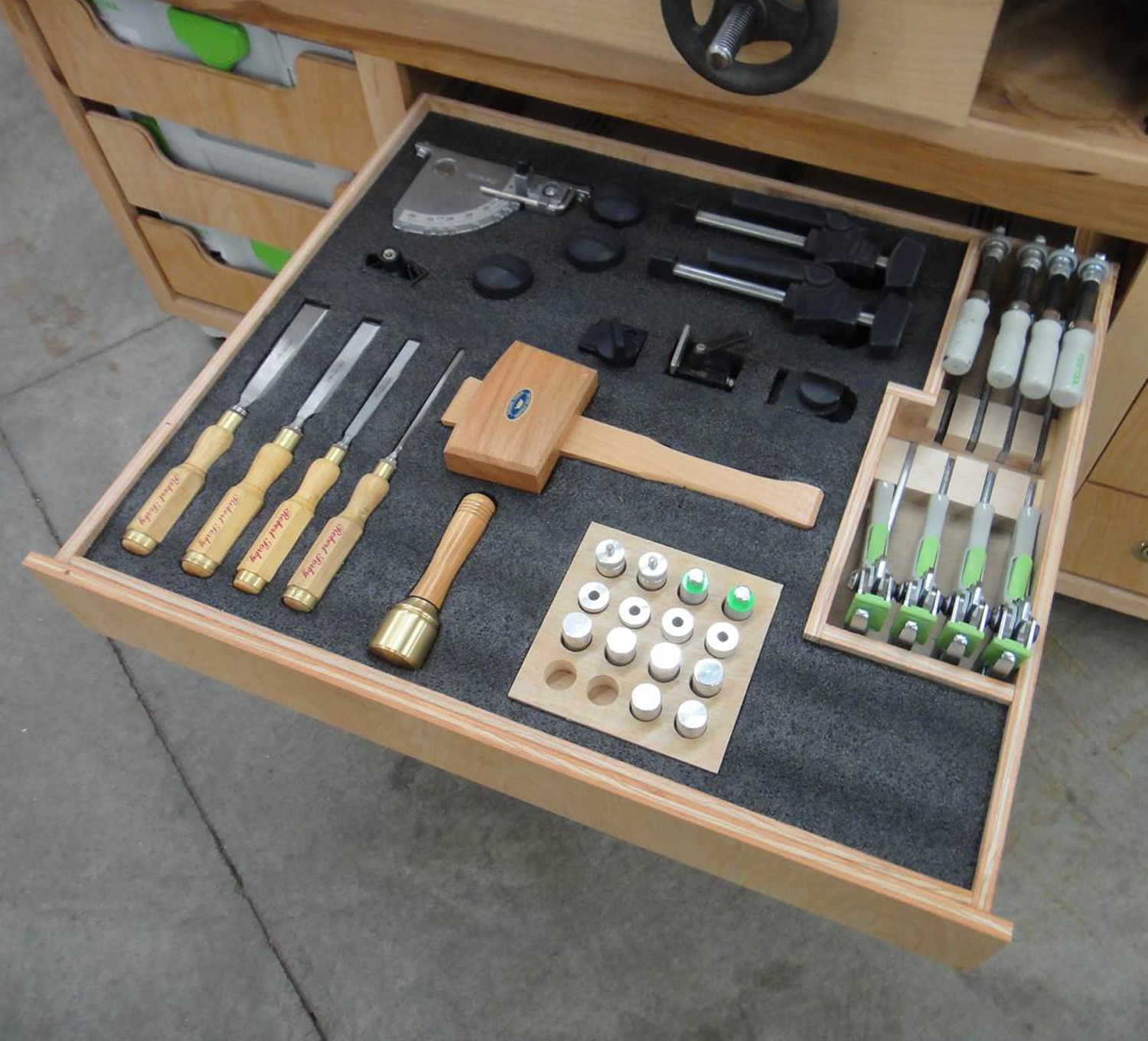 Could dividers for the Medium Tool Box be available in the future? : r/ryobi